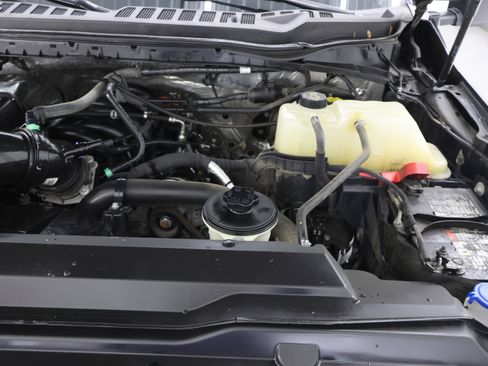 Used 2023 Ford F350 Lariat w/ FX4 Off-Road Package AWD/4WD image 19
