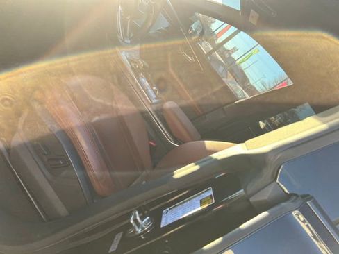 Used 2019 Audi Q8 Prestige w/ Year 1 Package image 13