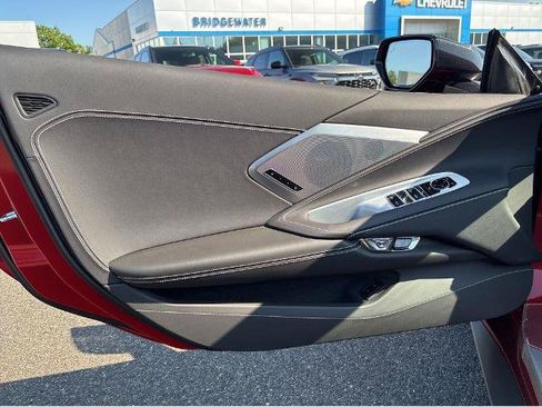 Used 2022 Chevrolet Corvette Stingray Preferred Conv w/ Z51 Performance Package RWD image 16
