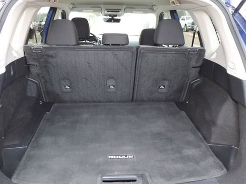 Used 2023 Nissan Rogue SV image 13