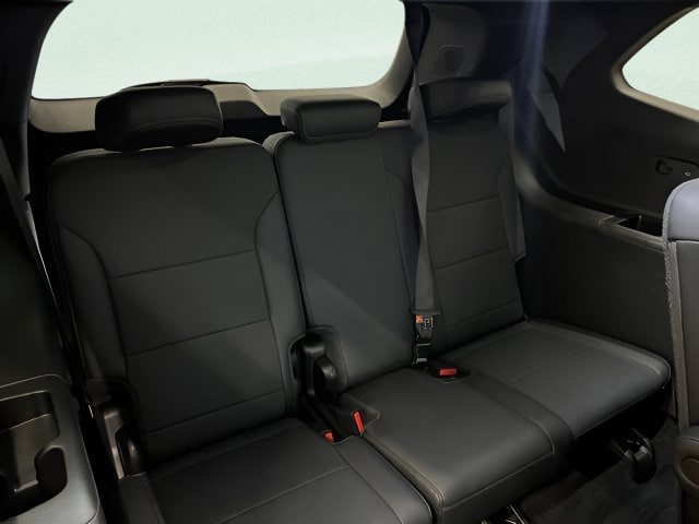 Certified 2026 Buick Enclave Preferred AWD/4WD image 24