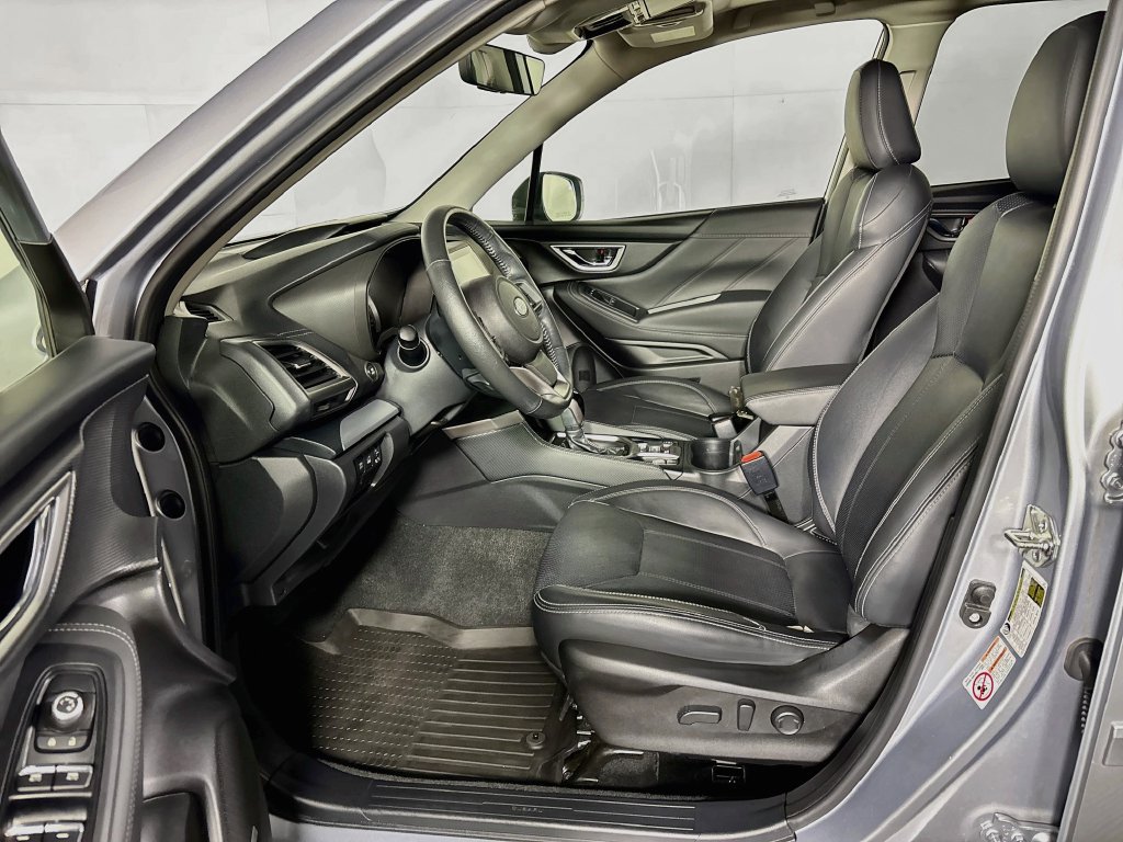 Used 2019 Subaru Forester Limited w/ Popular Package #3 AWD/4WD image 11