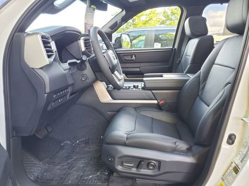 New 2026 Toyota Tundra Platinum AWD/4WD image 19
