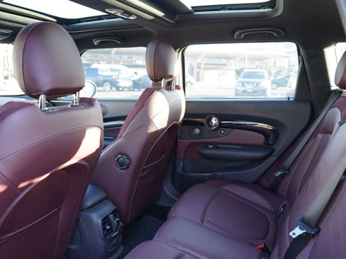 Used 2017 MINI Cooper Clubman S image 15