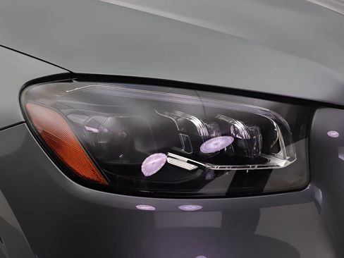 Certified 2023 Mercedes-Benz GLS 450 4MATIC image 24