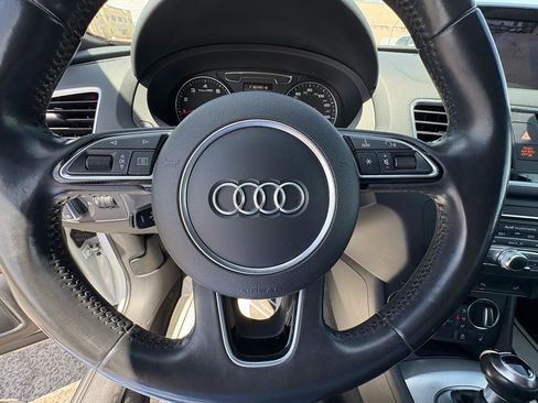 Used 2016 Audi Q3 2.0T Prestige AWD/4WD image 19
