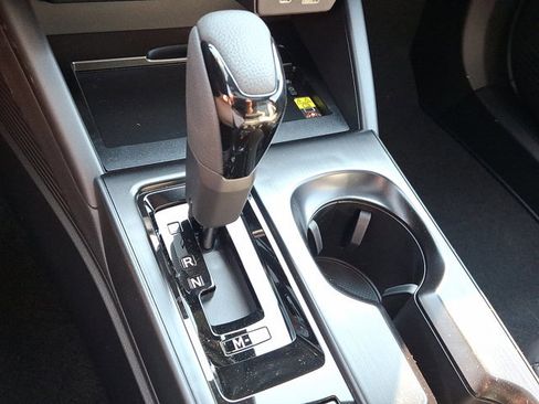 New 2026 Subaru Outback Premium AWD/4WD image 10
