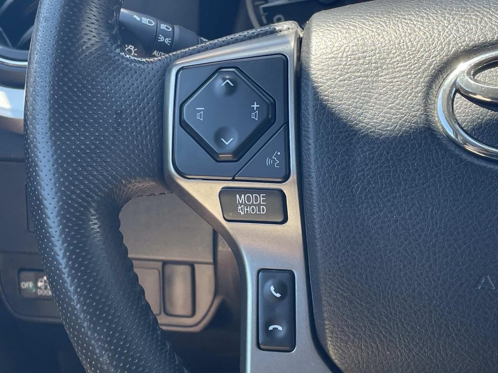 Used 2021 Toyota Tacoma SR5 RWD image 24