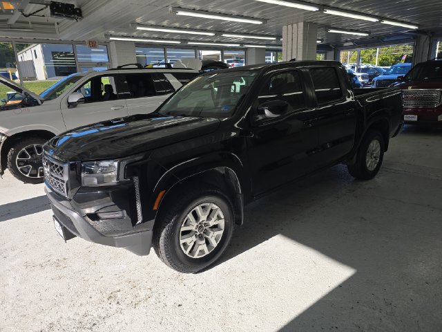 Used 2022 Nissan Frontier SV AWD/4WD image 2