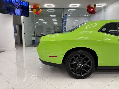 Used 2023 Dodge Challenger SXT w/ Blacktop Package image 8