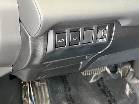 New 2026 Subaru Ascent Touring image 30