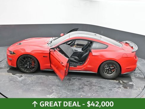 Used 2019 Ford Mustang GT Premium w/ Equipment Group 401A RWD image 61