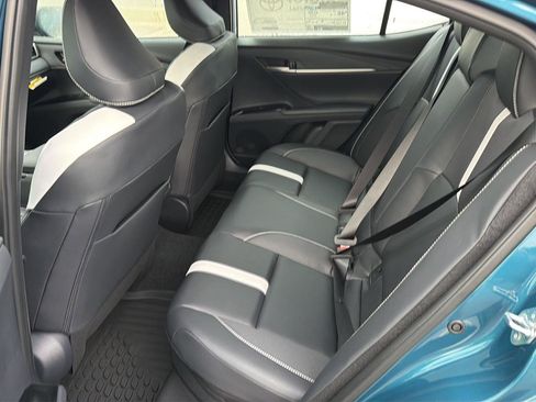 New 2026 Toyota Camry SE FWD image 11