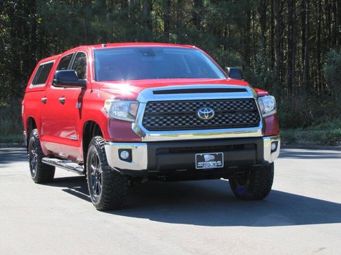 Used 2019 Toyota Tundra SR5 image 8