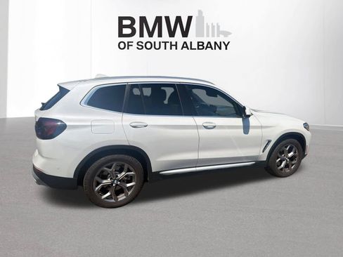 Used 2024 BMW X3 xDrive30i w/ Premium Package w/ZPA AWD/4WD image 2