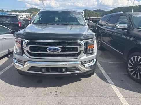Used 2022 Ford F150 XLT w/ Equipment Group 302A High AWD/4WD image 6