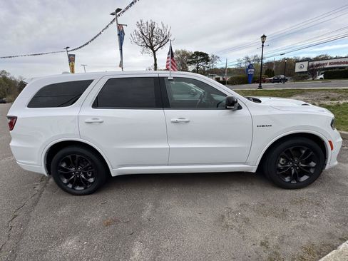 Used 2022 Dodge Durango R/T w/ Blacktop Package AWD/4WD image 36