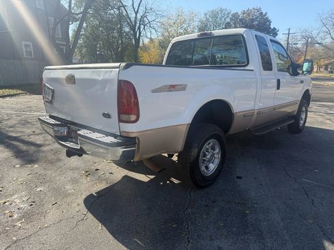 Used 1999 Ford F250 4x4 SuperCab Super Duty image 5