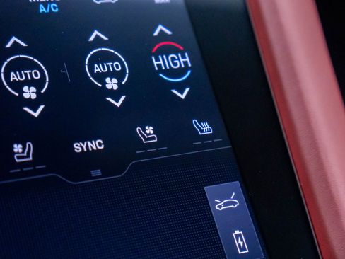 Certified 2023 Porsche Taycan Turbo S image 26