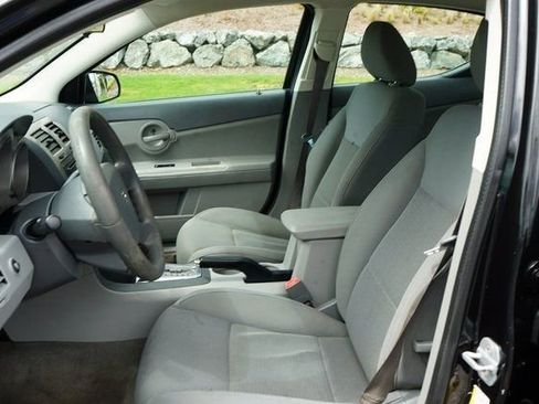 Used 2008 Dodge Avenger SE image 11