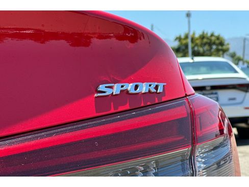 Used 2024 Honda Civic Sport image 15