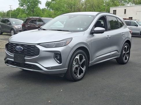 Certified 2023 Ford Escape ST-Line Elite w/ Class II Trailer Tow Package AWD/4WD image 6