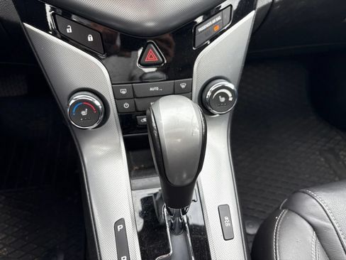 Used 2013 Chevrolet Cruze LTZ w/ Enhanced Safety Package FWD image 16