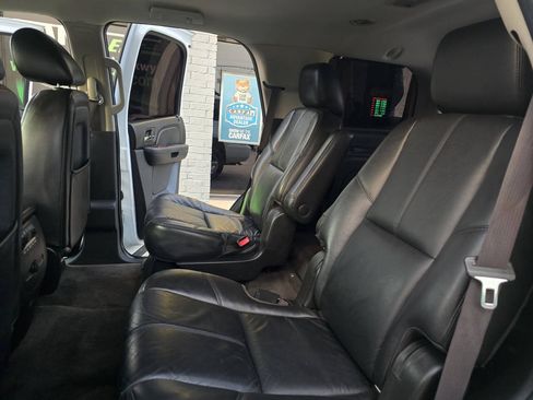 Used 2012 Chevrolet Tahoe LT w/ Texas Edition RWD image 36