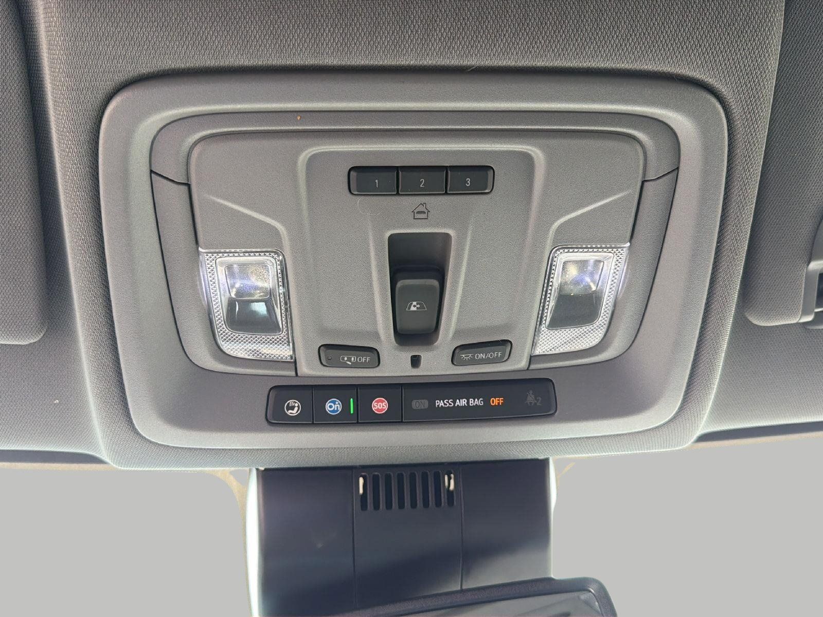Used 2023 Chevrolet Silverado 1500 LTZ AWD/4WD image 20