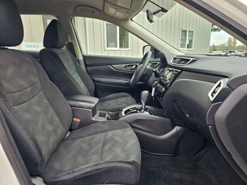 Used 2015 Nissan Rogue SL image 13