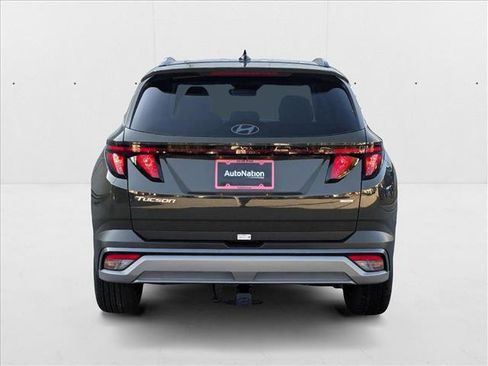 New 2025 Hyundai Tucson SEL image 8