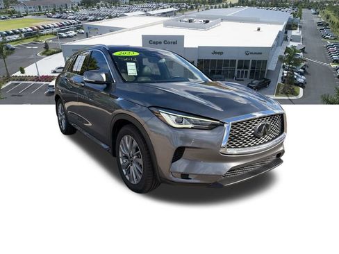 Used 2023 INFINITI QX50 Luxe image 2
