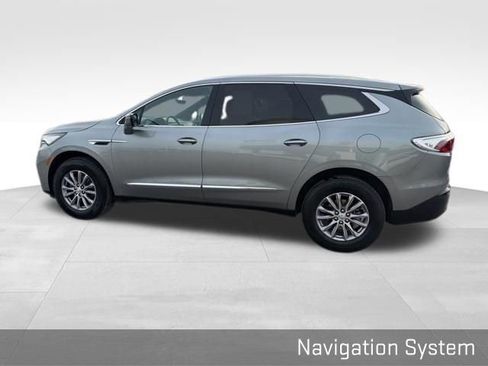 Used 2024 Buick Enclave Premium image 10