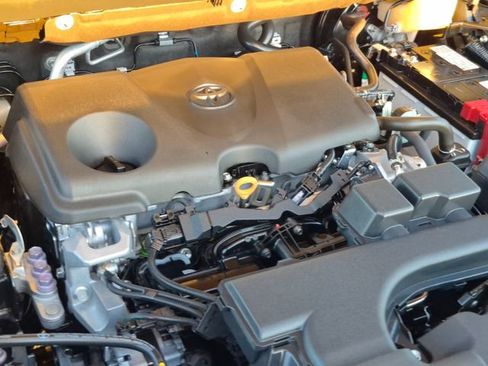 Used 2025 Toyota RAV4 LE image 22