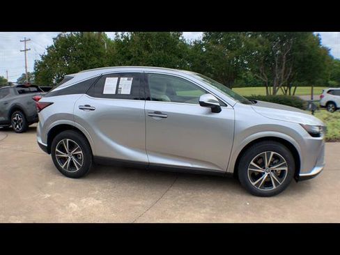 Used 2023 Lexus RX 350 Premium w/ Accessory Package (Z1) FWD image 9
