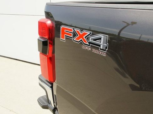 New 2025 Ford F250 Lariat w/ Lariat Ultimate Package image 16