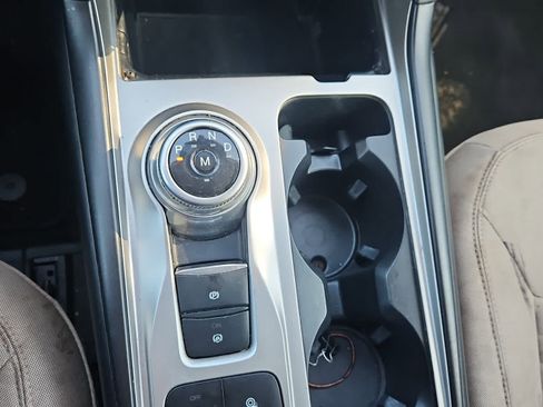 Used 2020 Ford Explorer XLT image 20