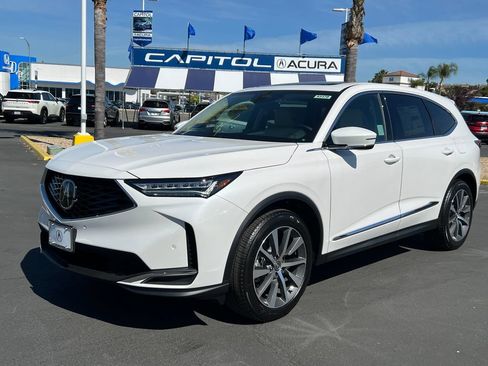 Used 2026 Acura MDX SH-AWD w/ Technology Package image 3