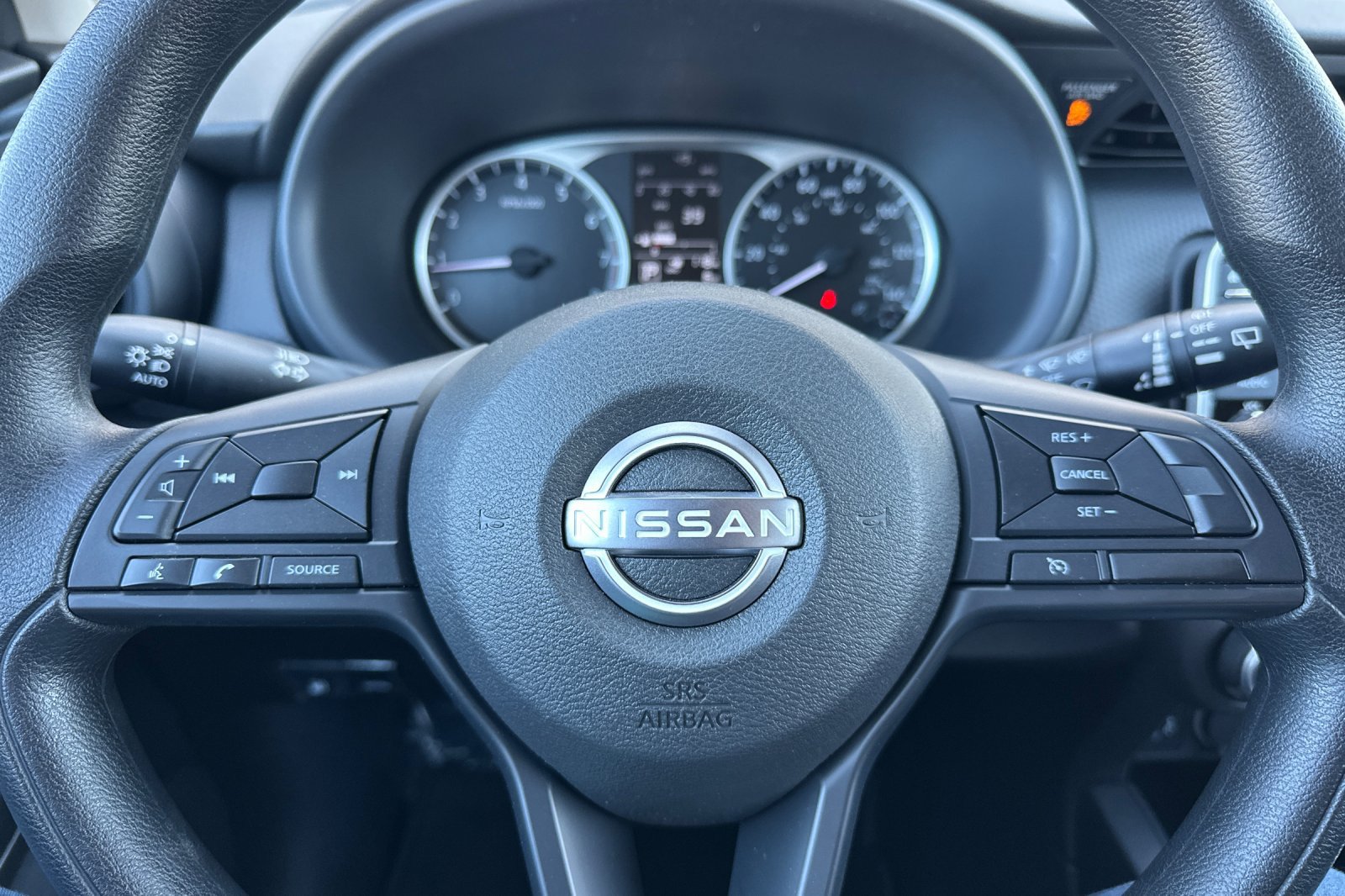 Certified 2025 Nissan Kicks Play S FWD image 28