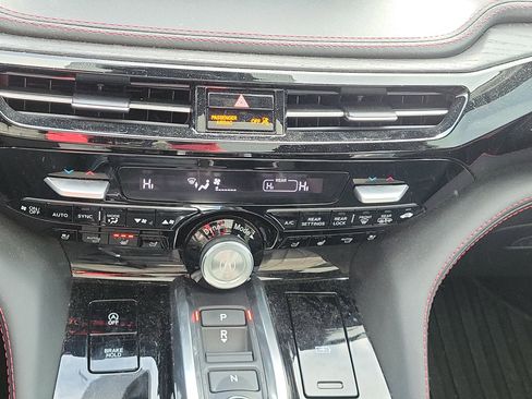 Used 2023 Acura MDX Type S image 27