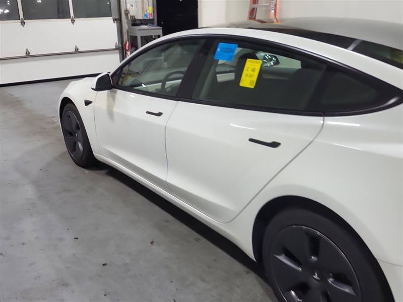 Used 2023 Tesla Model 3 Standard Range RWD image 2