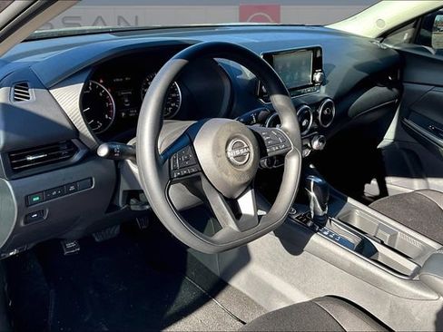 New 2025 Nissan Sentra S image 5