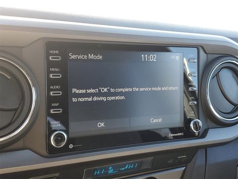 Certified 2023 Toyota Tacoma TRD Sport image 25