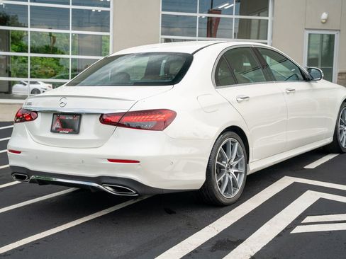 Used 2021 Mercedes-Benz E 350 Sedan image 13