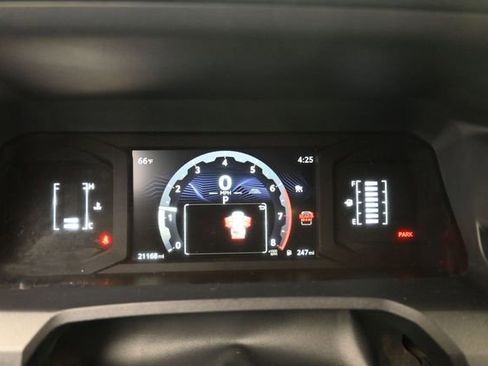 Used 2025 Toyota 4Runner SR5 AWD/4WD image 16