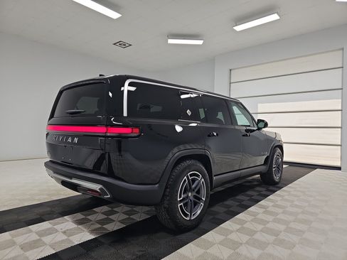 Used 2025 Rivian R1S Adventure AWD/4WD image 5