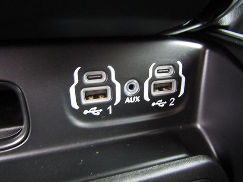 Used 2023 RAM 1500 Big Horn image 21