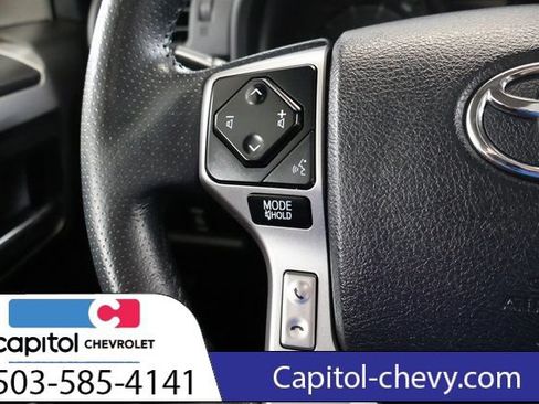 Used 2021 Toyota 4Runner SR5 Premium w/ Moonroof Package AWD/4WD image 20