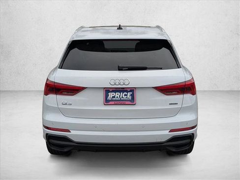 Certified 2025 Audi Q3 2.0T Premium w/ Convenience Package image 6