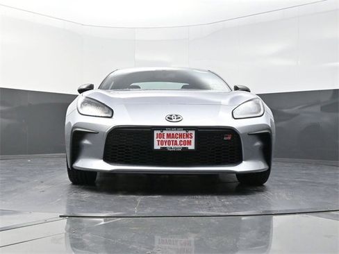 New 2025 Toyota GR86 Premium image 24